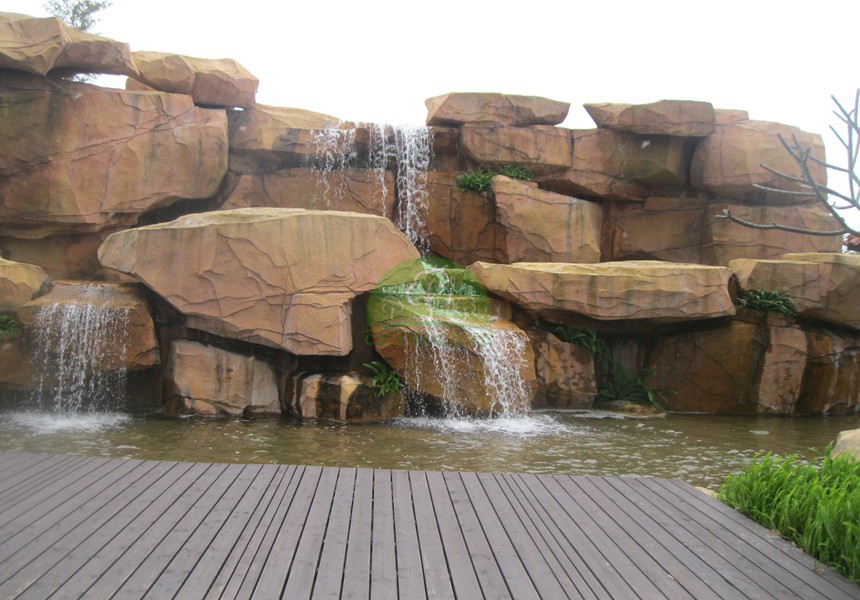 园林景观工程常用的假山石材之湖石先容